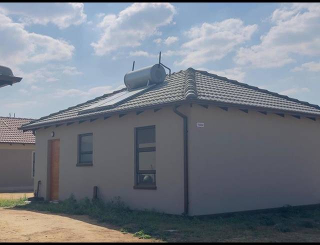 2 BEDROOM HOUSE FOR SALE IN WINDMILL PARK